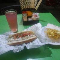 Combo com cachorro-quente at Açougue Vegano - Ipanema in Rio De Janeiro