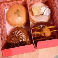 pumpkin spice, tiramisu, apple pie and peanut fudge at Brammibal's Donuts - Potsdamer Platz in Berlin