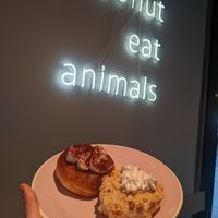 Tiramisu and Peach crumble at Brammibal's Donuts - Potsdamer Platz in Berlin