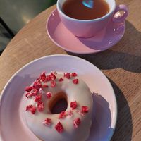 Donut 'White Choc & Strawberry' (3.50) + Apple Punch size M (3.40) at Brammibal's Donuts - Potsdamer Platz in Berlin