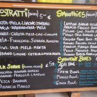 Juices, smoothies, milk shakes menu at Fruit Lab in Alghero