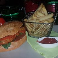 Veggie burger at Kennidi in Kaprun