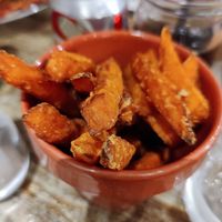 Vegan sweet potato fries at Peatzeria in Islay