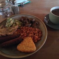 Vegan breakfast at Mary & Archie in Manchester