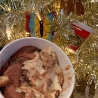 Don’t remember these flavors but here’s 2 that I got mixed. Delicious  at The International Delight Cafe in Bellmore