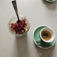 Vegan salad and a cappuccino at The Greens in Berlin