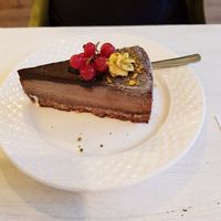 Raw Amandine with almonds, cashews and other loveliness at Sublimmme in Bucharest