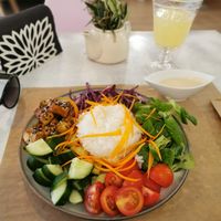Protein bowl/salad at Sublimmme in Bucharest