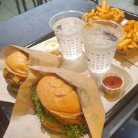 Der Veganizer und Vegclassic im Menü! at Vincent - Mercado Center in Hamburg