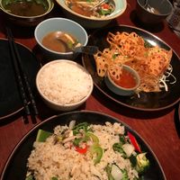 Fried rice, lemongrass soup, and lotus chips at Ssong Thai in Seoul