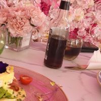 Fritz kola. Bennie and vegan fried eggs with vegan bacon at Creme Cafe in Lanzarote