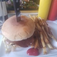 La big boy (viene con papas en el local solamente) at Vegan Dealer in Santiago