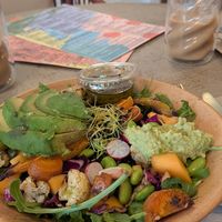 Peanutless Peanut's salad at Peanut's Café in Sainte-maxime