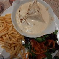 Seitan with pepper sauce at Café Garrett by Ohana in Lisbon