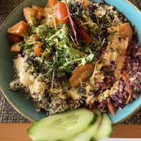 Bowl mit Süßkartoffeln  at Emmels Dinkelrind in Neuberg