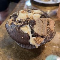 S'mores cupcake  at Cafe Single Fin in Pensacola