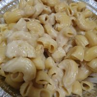 Vegan mac n cheese at Mac'd in San Francisco