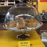 NEW!!!! VEGAN „CHÄSCHÜECHLI" at Urban Food Store Chas Challer in Zurich