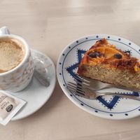 Vegan cake at Salamanca Magenta Cafe & Bar in Salamanca