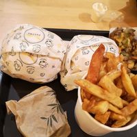 2 menu's at Theory (ex-BurgerTheory) in Paris