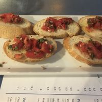 Vegan garlic bread with tomatoes was delicious at Broadway in Kos