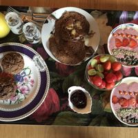 Het hele ontbijt, zo lekker, 🙏🏼  at Villa La Vida in Egmond Aan Zee