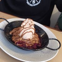 Galleta con helado de avellana at La Teca Burger in Sabadell