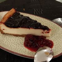 Delicious cheesecake at La Teca Burger in Sabadell