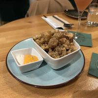 Popcorn cauliflower  at Roots & Rolls in Barcelona