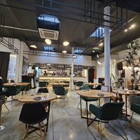  at Roots & Rolls in Barcelona