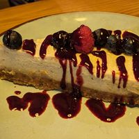 Cheesecake at Roots & Rolls in Barcelona