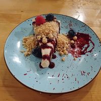 Cheesecake at Roots & Rolls in Barcelona