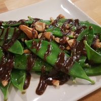 Sugar snap peas (dat sauce) at Roots & Rolls in Barcelona