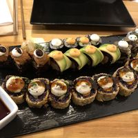 Surtido de rolls at Roots & Rolls in Barcelona