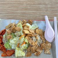   at Zhu Lin Vegetarian 竹林素食 in West Singapore