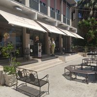 Outside at Gelateria Dolce Idea in Siracusa