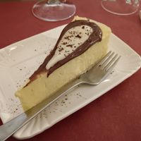 Cheesecake al mandarino con salsa ai due cioccolati at Antica Casa Rava in Alessandria