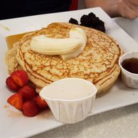 Vegan pancakes at Aux Vivres - St Laurent in Montreal