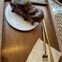 Cinnamon roll with chocolate   at Doco - City Farm House Cafe in Busan