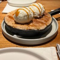 Vegan apple crumble  at I Am Vegan Babe in Canggu