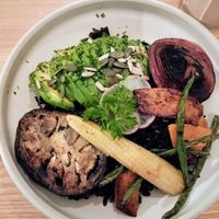 Farmers bowl at Fauna & Flora in Lisbon
