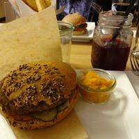 burger menu with pumpkin ketchup sauce at 1885 in Bremen