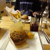 burger menu with pumpkin ketchup sauce in front, in the back: vegetarian variant at 1885 in Bremen