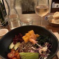 Chirachi poke bowl with vegan/bio rosé  at Veget'Halles in Paris