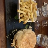 Great burgers  at Veget'Halles in Paris