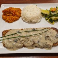  at Veget'Halles in Paris