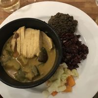 Hauptspeise Curry at Veget'Halles in Paris