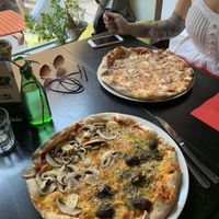 Half Vegan Pesto and half Vegan Funghi at Pizzastube in Dresden