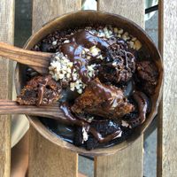 Cookie Dough Smoothie Bowl at Happy Food and Health  in Rotterdam