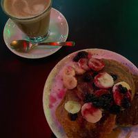 best pancakes and coffee, lovely staff 🤍 at Happy Food and Health  in Rotterdam